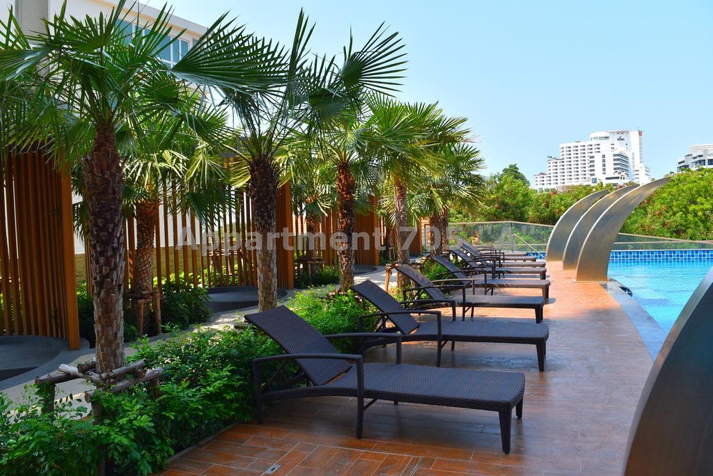 Luxury Seaview Condo The Peak Towers 200M To Beach Pattaya Exterior photo