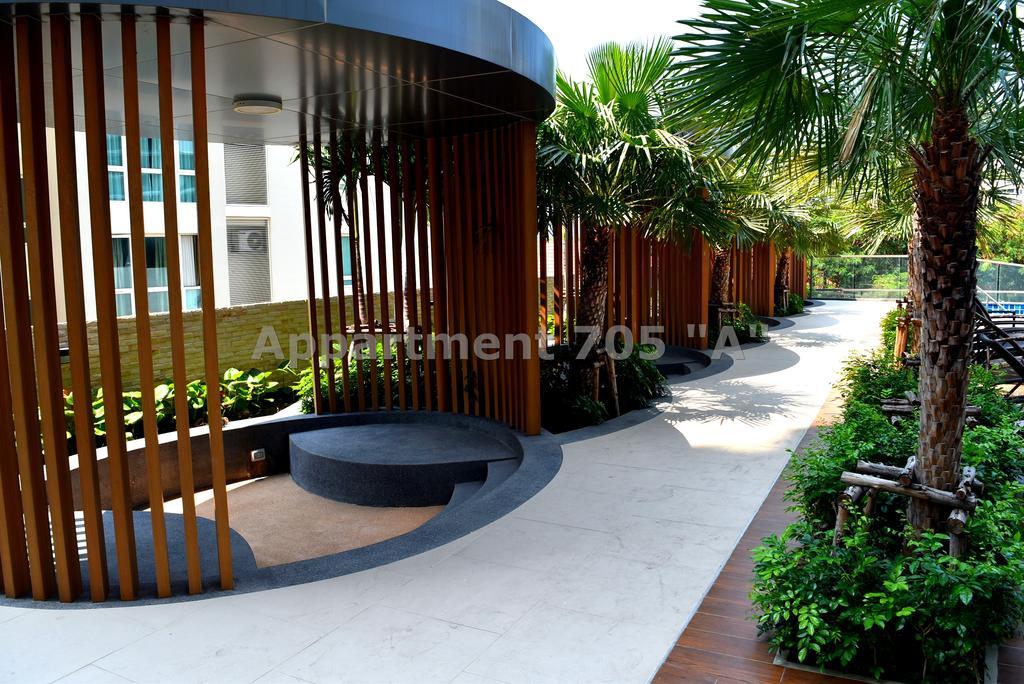 Luxury Seaview Condo The Peak Towers 200M To Beach Pattaya Exterior photo